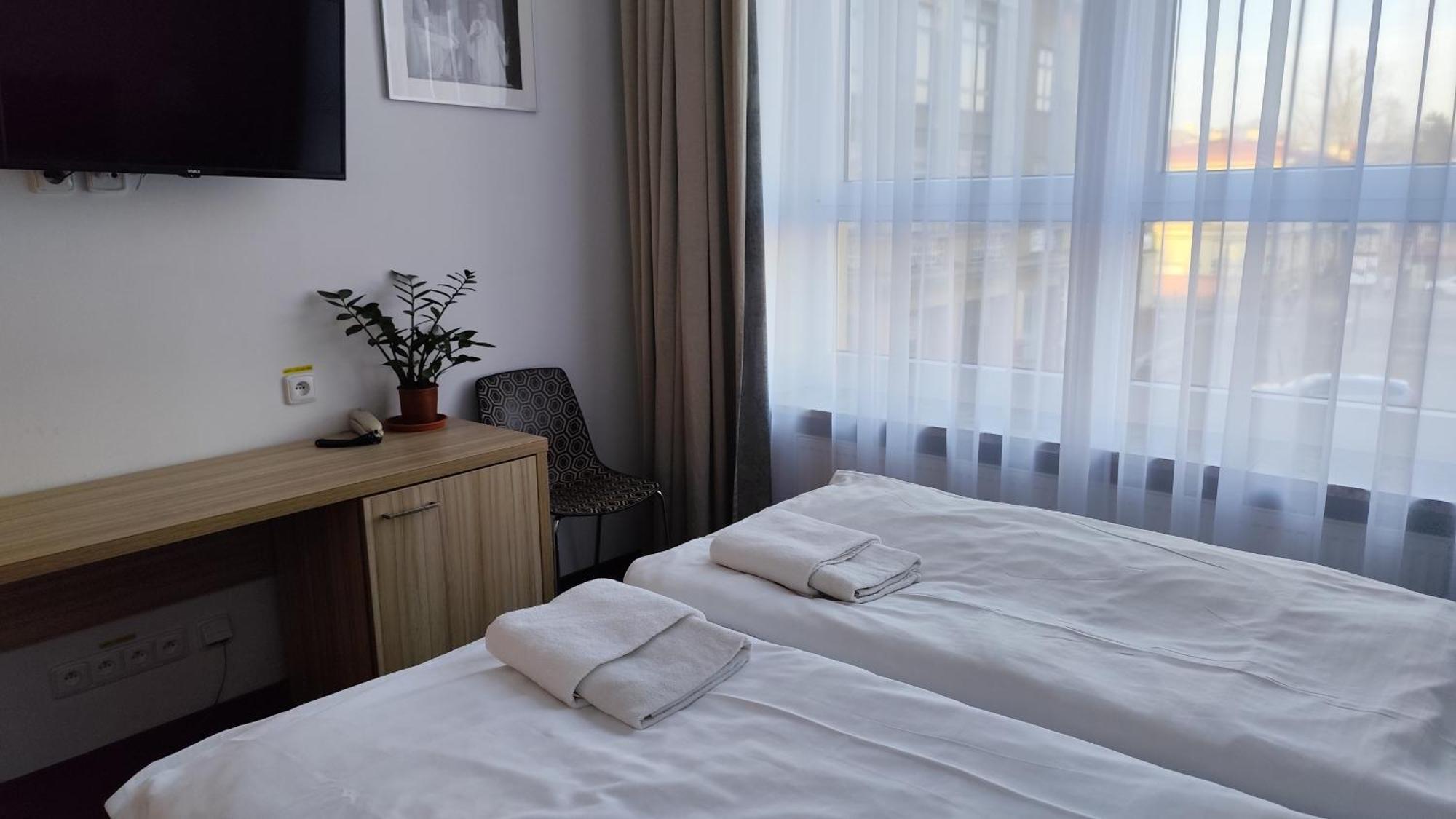 Mini Hotel Akord Острава Екстер'єр фото